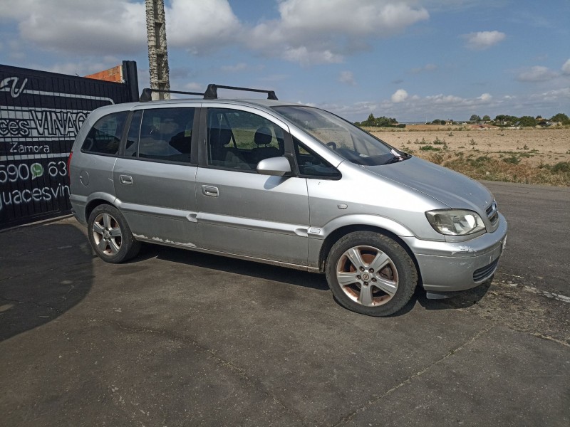 opel zafira del año 2004