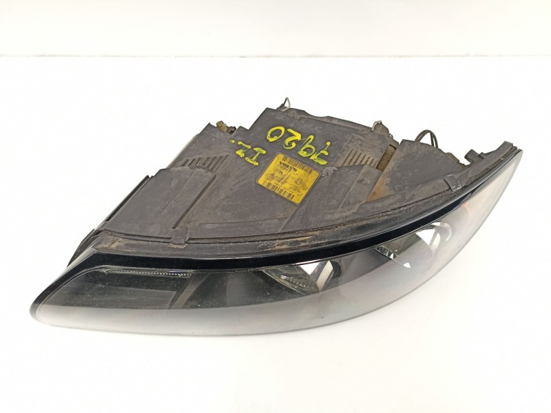 Recambio de faro izquierdo para volvo s40 berlina 2.4 20v diesel referencia OEM IAM 30698636 0301198201 