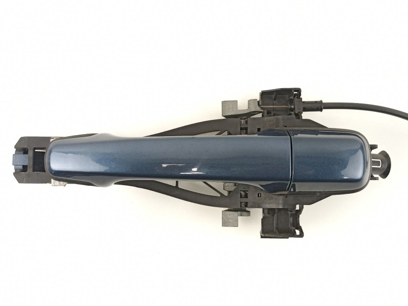 Recambio de manilla trasera izquierda para volvo s40 berlina 2.4 20v diesel referencia OEM IAM 30784202  30663865