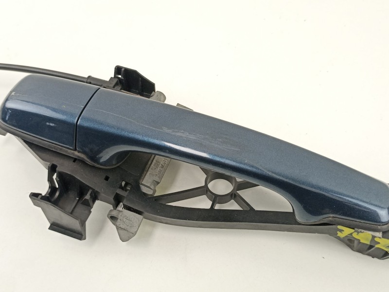 Recambio de manilla delantera derecha para volvo s40 berlina 2.4 20v diesel referencia OEM IAM 30784203  30663866