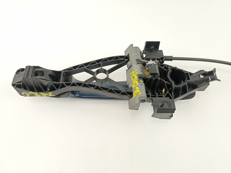 Recambio de manilla delantera derecha para volvo s40 berlina 2.4 20v diesel referencia OEM IAM 30784203  30663866