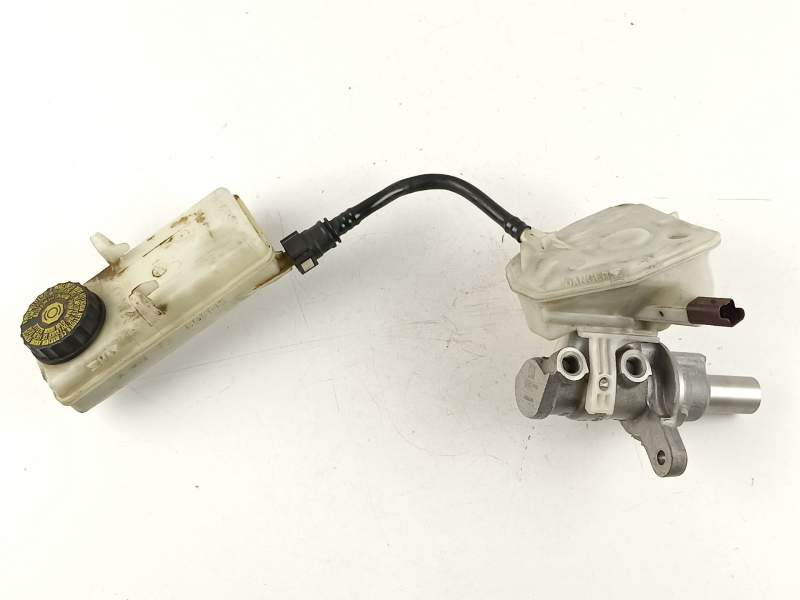 Recambio de bomba de freno para peugeot 308 i (4a_, 4c_) 1.6 hdi referencia OEM IAM 4601V1 0204051007 