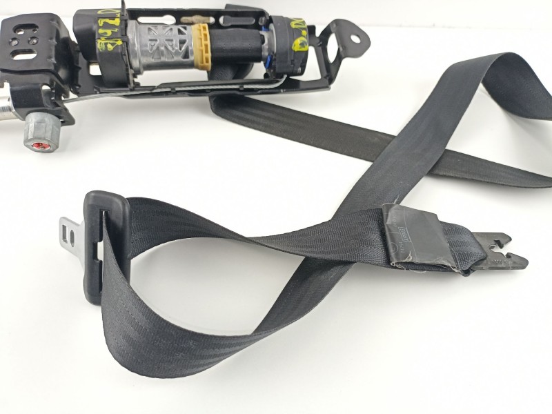 Recambio de cinturon seguridad delantero derecho para volvo s40 berlina 2.4 20v diesel referencia OEM IAM 30615571  