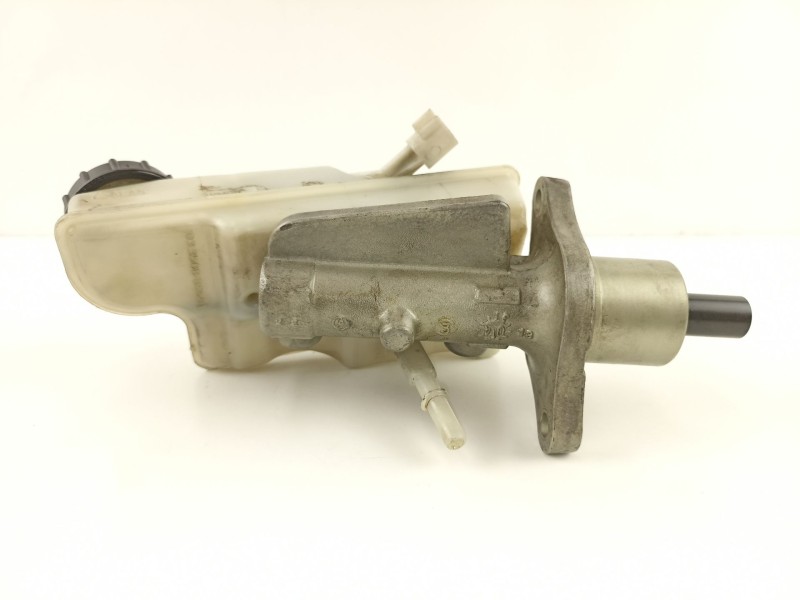 Recambio de bomba de freno para volvo s40 berlina 2.4 20v diesel referencia OEM IAM 36002538  