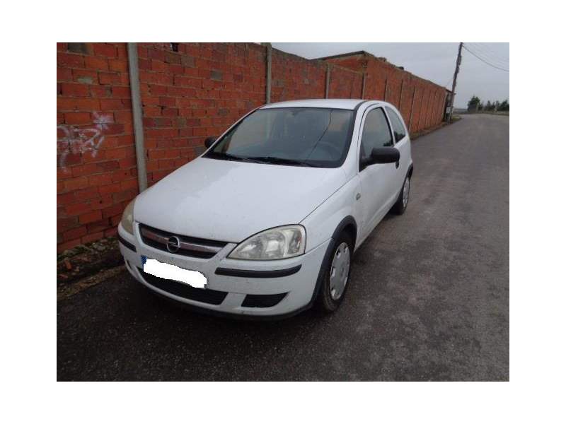 opel corsa c (x01) del año 2004