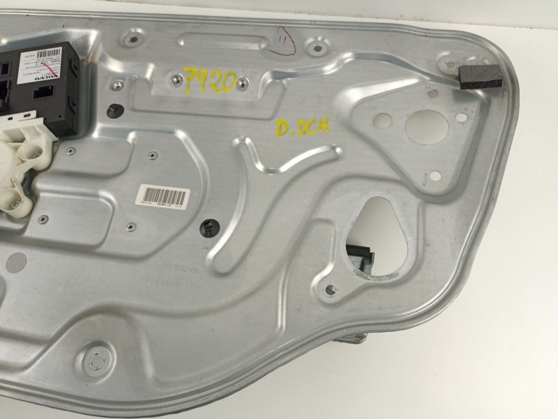 Recambio de elevalunas delantero derecho para volvo s40 berlina 2.4 20v diesel referencia OEM IAM 8679081 30739011 