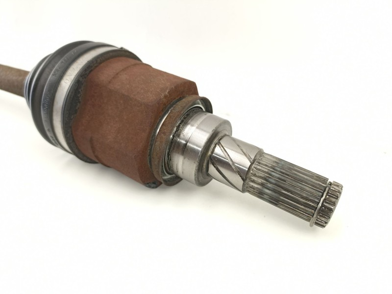 Recambio de transmision trasera izquierda para renault koleos privilege referencia OEM IAM 39600JD60A  