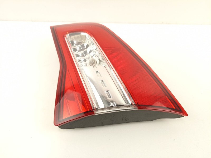 Recambio de piloto porton derecho para renault koleos privilege referencia OEM IAM 26550JY05A  