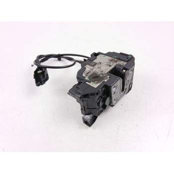 CERRADURA PUERTA TRASERA DERECHA 825020033R 