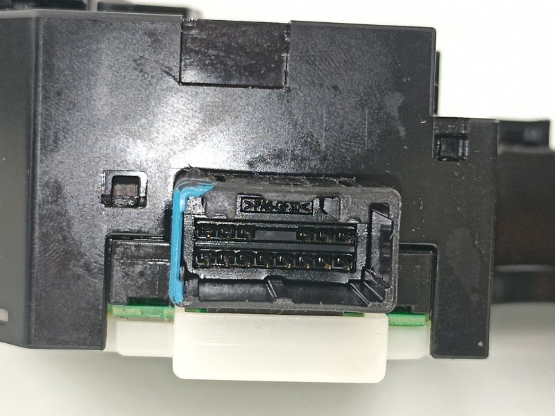 Recambio de mando luces y limpias para renault koleos privilege referencia OEM IAM 25560JY02A  