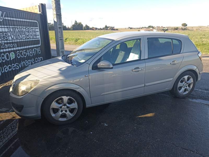 OPEL ASTRA H BERLINA