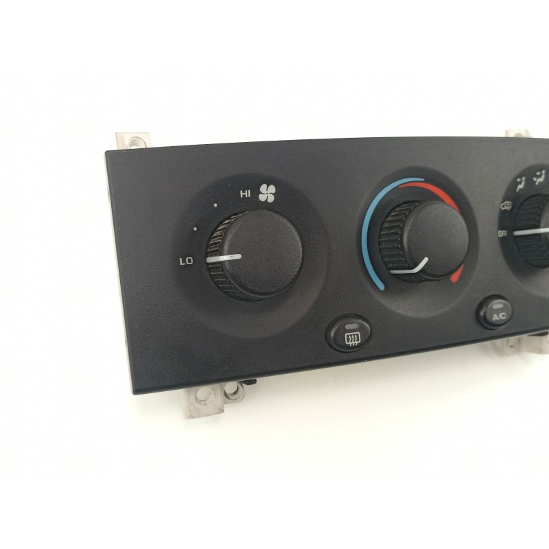 Recambio de mandos calefaccion aire para jeep gr.cherokee (wj/wg) 3.1 td cat referencia OEM IAM 55115904  