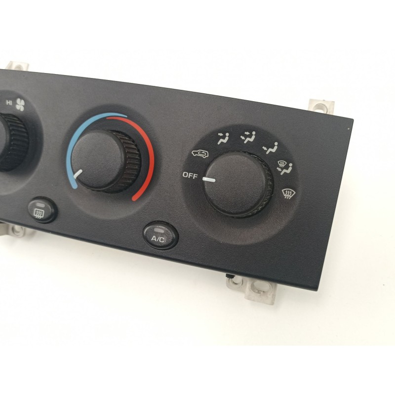 Recambio de mandos calefaccion aire para jeep gr.cherokee (wj/wg) 3.1 td cat referencia OEM IAM 55115904  
