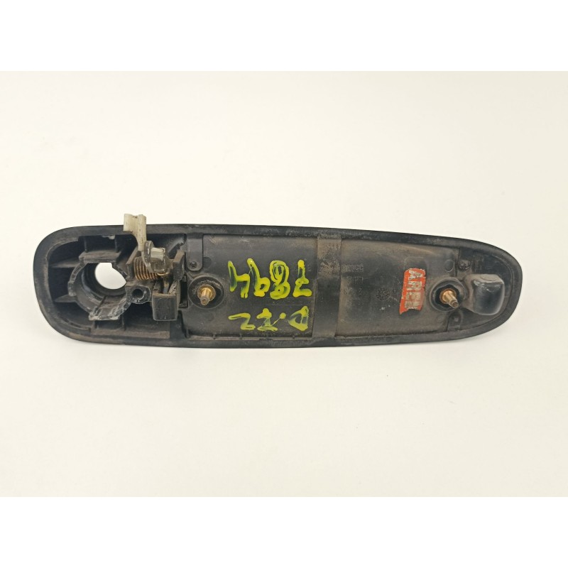 Recambio de manilla delantera izquierda para jeep gr.cherokee (wj/wg) 3.1 td cat referencia OEM IAM 55136351AB  