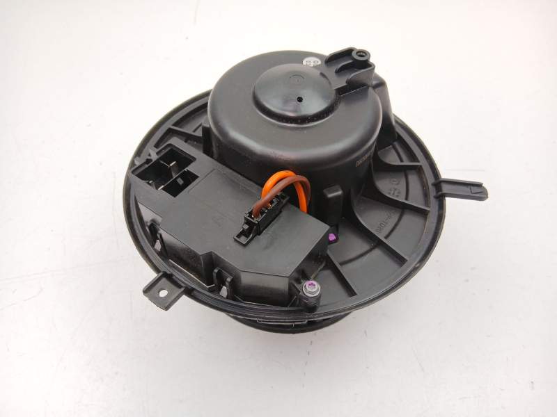 Recambio de motor calefaccion para skoda superb ii (3t4) 1.9 tdi referencia OEM IAM 3C1820015AA  