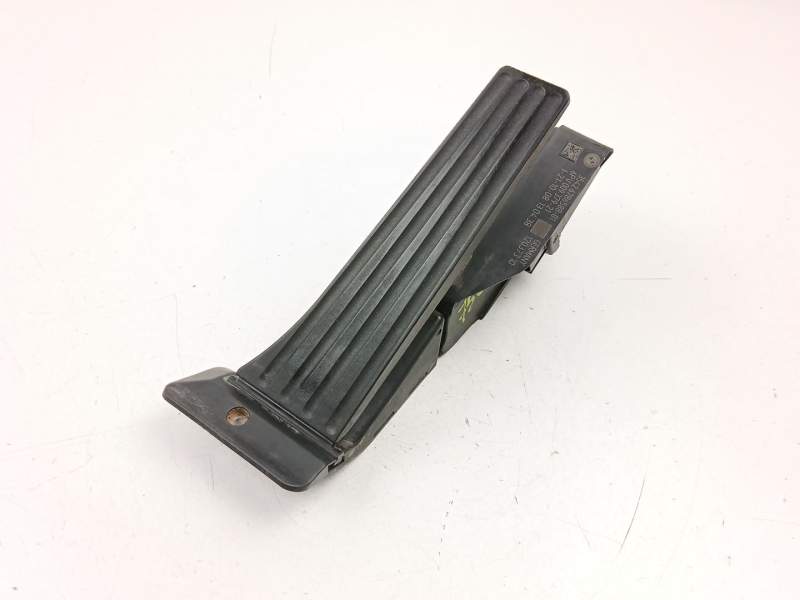 Recambio de potenciometro aceleracion para bmw serie 1 coupe (e82) 123d referencia OEM IAM 35426786588 6PV00937921 