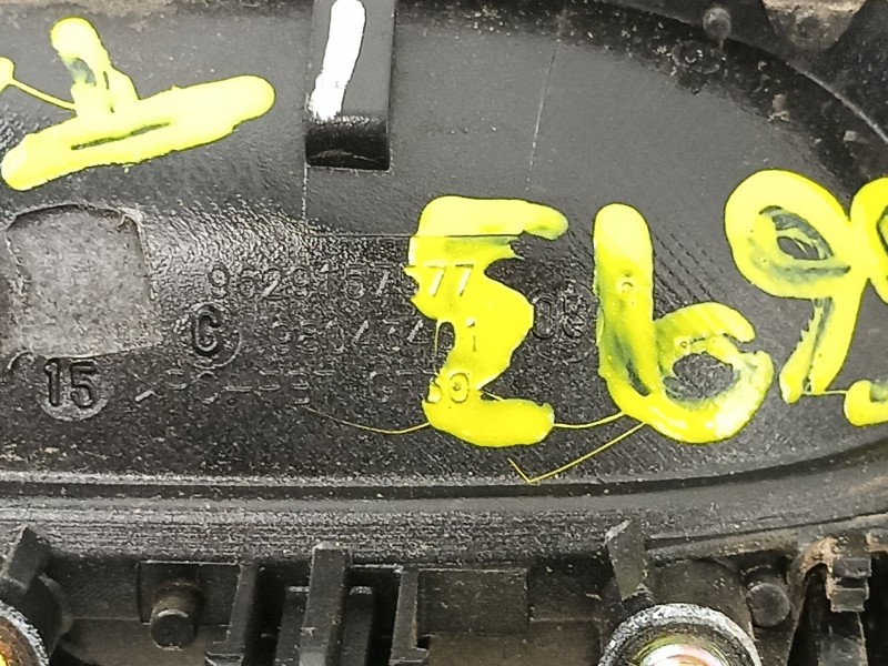 Recambio de manilla trasera izquierda para peugeot 607 2.2 d referencia OEM IAM 9629157577 98043401 