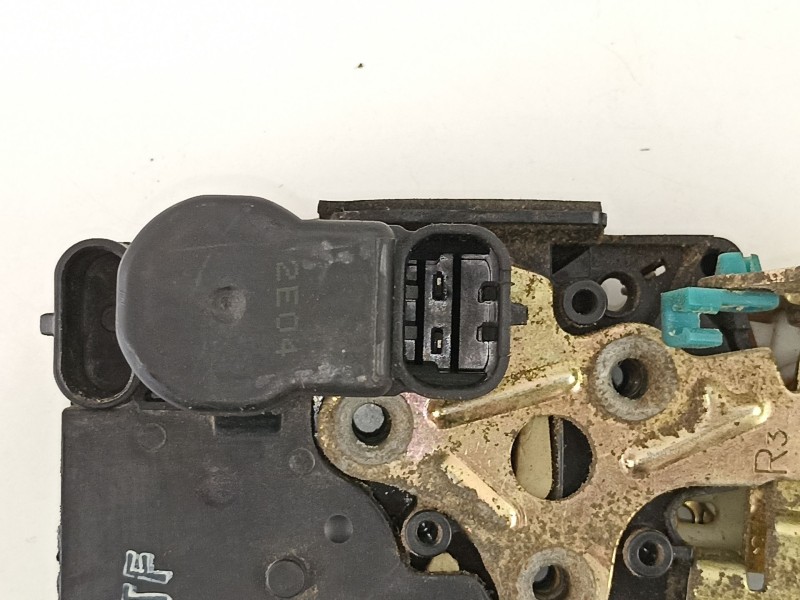 Recambio de cerradura puerta delantera derecha para daewoo lanos s referencia OEM IAM 96348305  