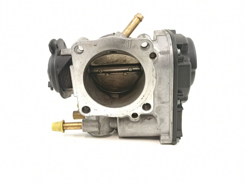 Recambio de caja mariposa para skoda octavia berlina (1u2) 1.6 glx (74kw) referencia OEM IAM 06A133064J 408237111012 