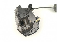 Recambio de cerradura puerta delantera derecha para renault captur 1.5 dci automatico referencia OEM IAM 805020401R 40627224  2