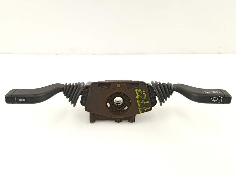 Recambio de mando luces y limpias para opel calibra 2.0 g referencia OEM IAM 90306520  90196158