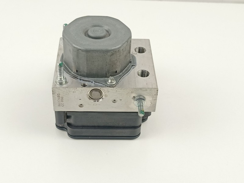Recambio de abs para renault captur 1.5 dci automatico referencia OEM IAM 476605492R 269633 