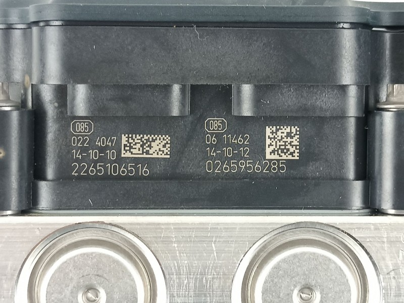 Recambio de abs para renault captur 1.5 dci automatico referencia OEM IAM 476605492R 269633 