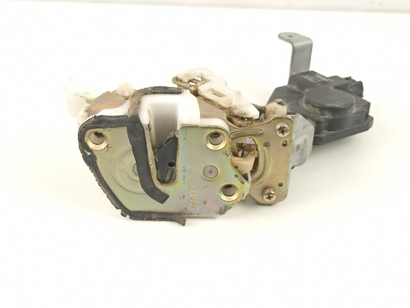 Recambio de cerradura puerta trasera izquierda para mitsubishi montero 3.2 did referencia OEM IAM MR512243 1015280110 MR349287