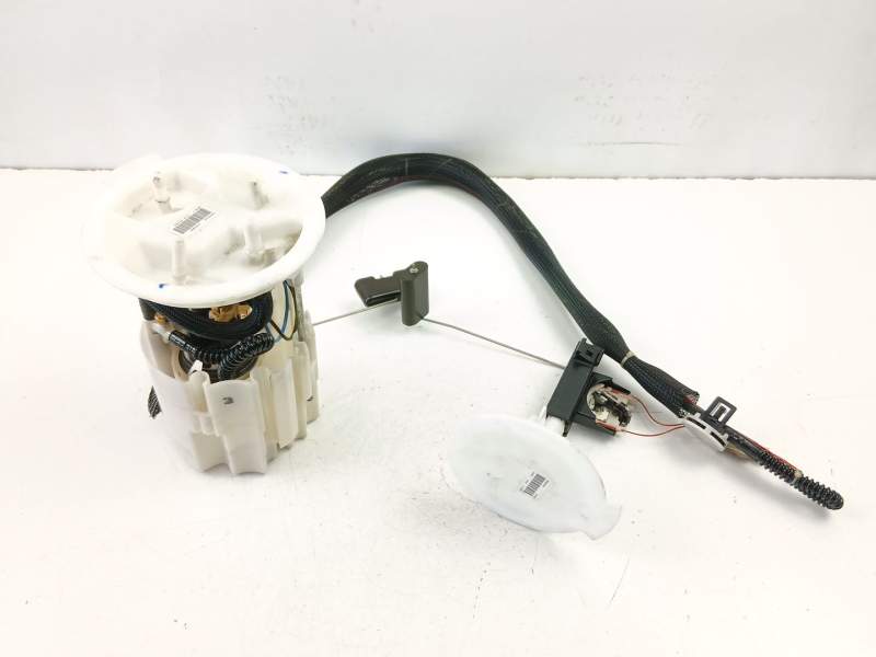 Recambio de bomba combustible aforador para volvo s60 ii (134) d4 referencia OEM IAM 31274669  31274671