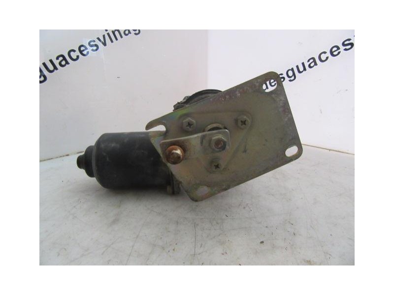 Recambio de motor limpia delantero : ssangyong family : 2.5 d -xd3p (68cv) 5p [1994] para ssangyong family 2.5 d -xd3p referenci