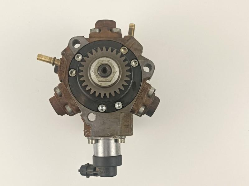 Recambio de bomba inyectora diesel para renault koleos privilege referencia OEM IAM 8200804288 0445010170 H8200690744