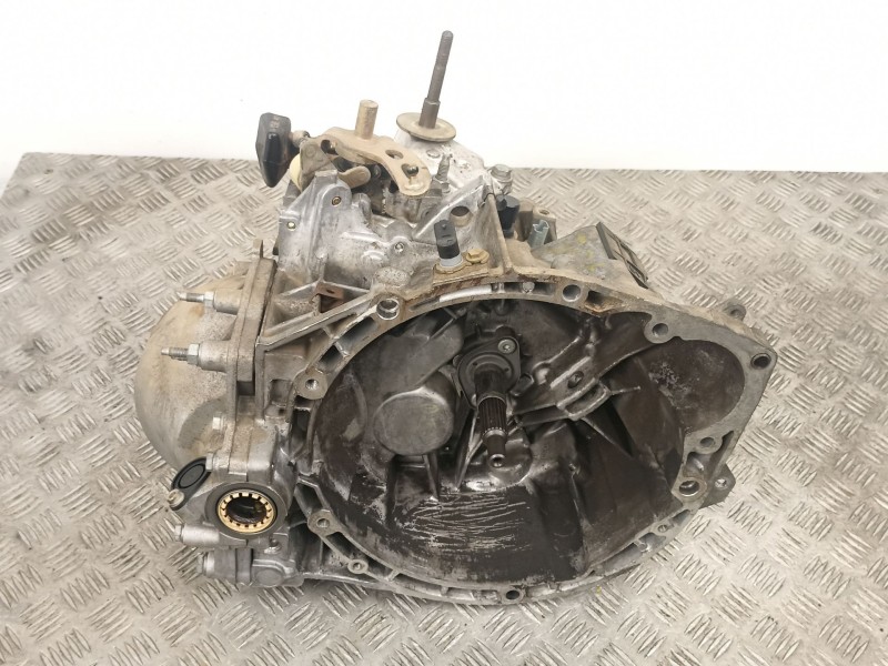 Recambio de caja cambios 5v turbo diesel para peugeot 406 2.0 hdi referencia OEM IAM 20LM22  