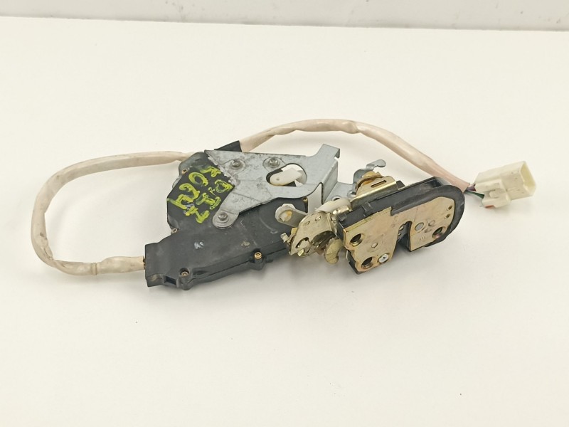 Recambio de cerradura puerta delantera izquierda para lexus is 3.0 g automatico4p referencia OEM IAM 6932053031  