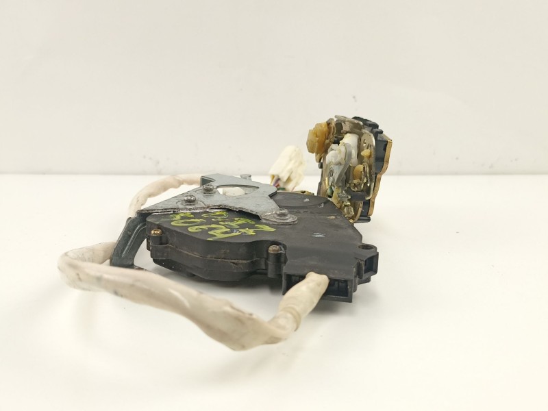Recambio de cerradura puerta delantera izquierda para lexus is 3.0 g automatico4p referencia OEM IAM 6932053031  
