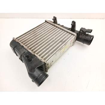 RADIADOR INTERCOOLER 8E0145805AA 