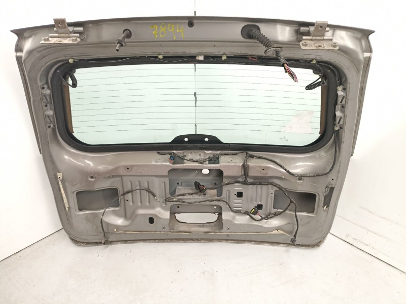 Recambio de porton trasero para jeep gr.cherokee (wj/wg) 3.1 td cat referencia OEM IAM 55256177AC  