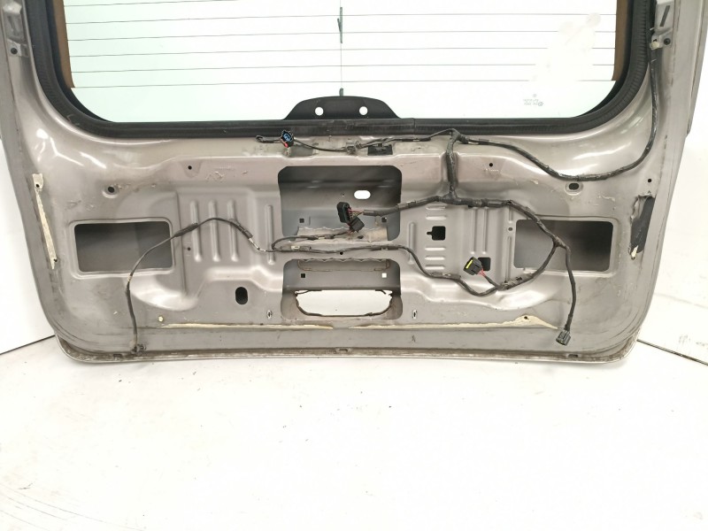 Recambio de porton trasero para jeep gr.cherokee (wj/wg) 3.1 td cat referencia OEM IAM 55256177AC  