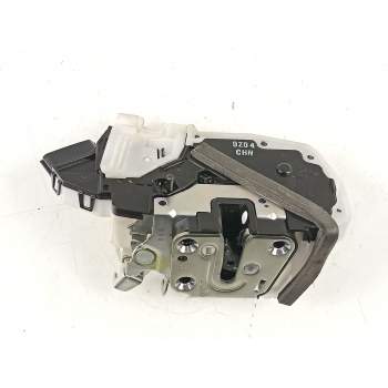 CERRADURA PUERTA TRASERA DERECHA 825004CA0A 