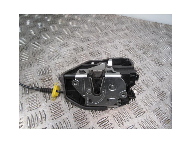 Recambio de cerradura pta. del. izq. : bmw x3 : 2.0 td (177cv) 6v [2009] para bmw x3 2.0 td 6v referencia OEM IAM 7229461  