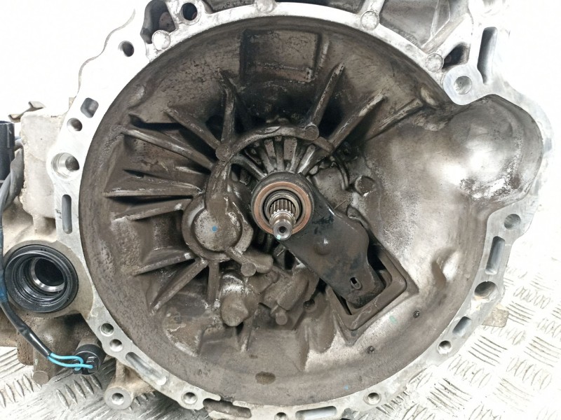 Recambio de caja cambios 5v gasolina para mazda 2 (de) 1.5 g /zy 103 cv 5puertas 5velocidades referencia OEM IAM FC150  