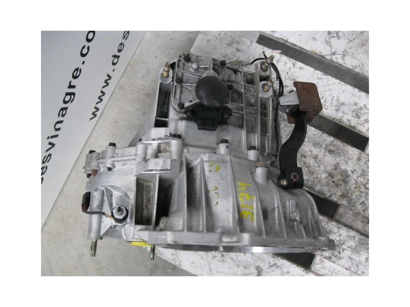 Recambio de cambio 5v (gasolina) : ford mondeo : 1.8 g g/rka (111,52cv) 5p [1993] para ford mondeo 1.8 g g/rka referencia OEM IA