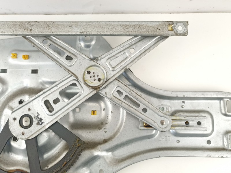 Recambio de elevalunas trasero izquierdo para kia cerato 2.0 crdi referencia OEM IAM 834702F020  