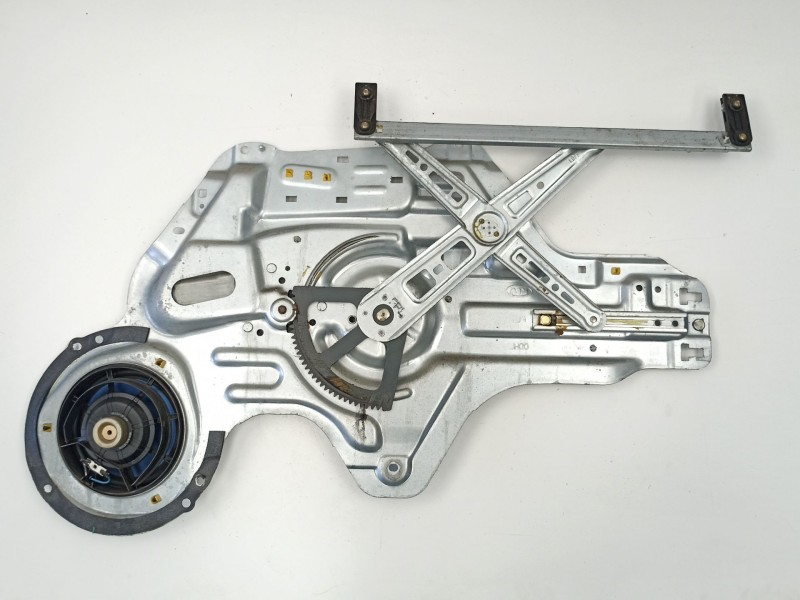 Recambio de elevalunas delantero izquierdo para kia cerato 2.0 crdi referencia OEM IAM 824702F020 WH568P00 824502F000