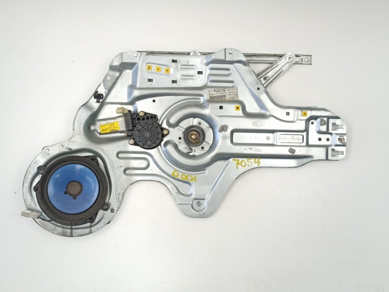 Recambio de elevalunas delantero derecho para kia cerato 2.0 crdi referencia OEM IAM 824802F020 WH068P00 824602F000