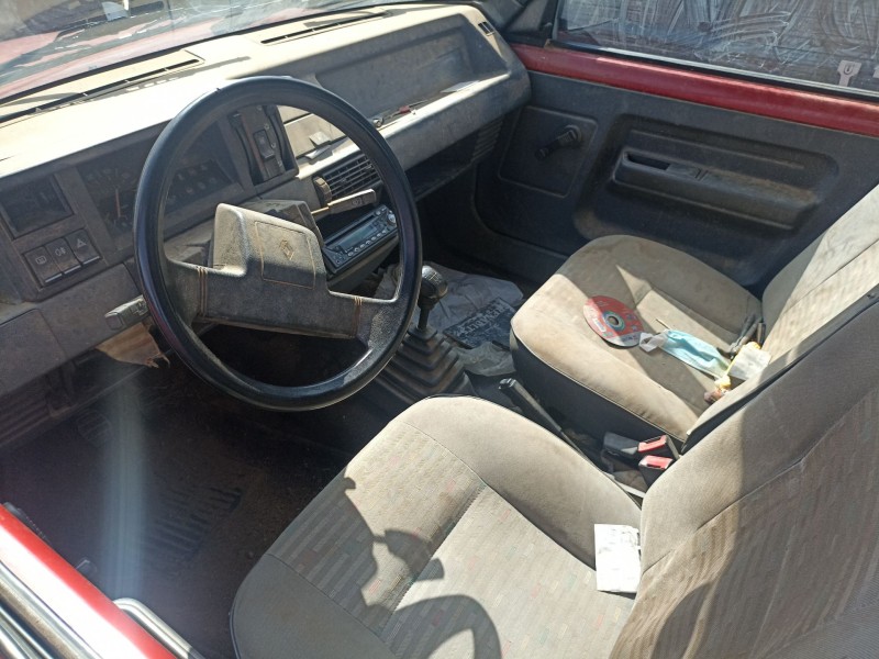 renault super 5 (b/c40_) del año 1989