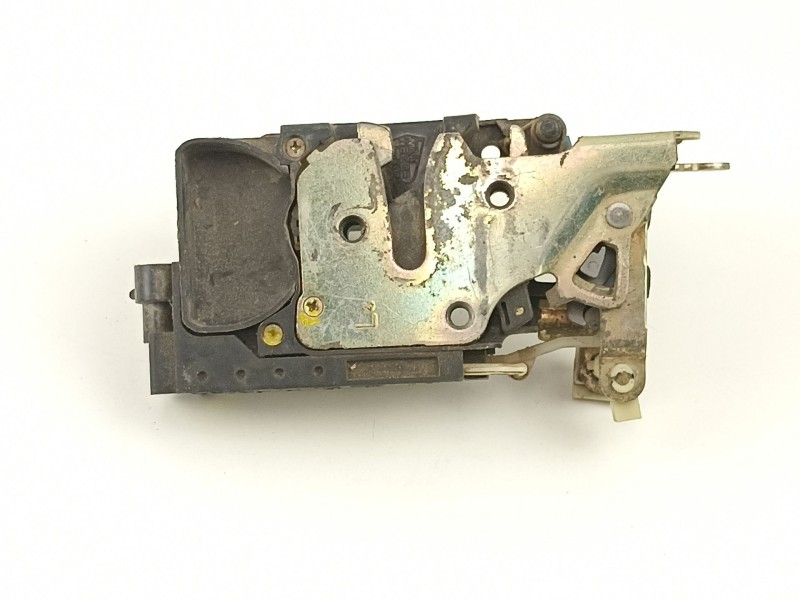 Recambio de cerradura puerta delantera izquierda para daewoo nubira 1.6 g -a16dms referencia OEM IAM 96272641  