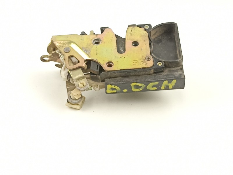 Recambio de cerradura puerta delantera derecha para daewoo nubira 1.6 g -a16dms referencia OEM IAM 96272642  