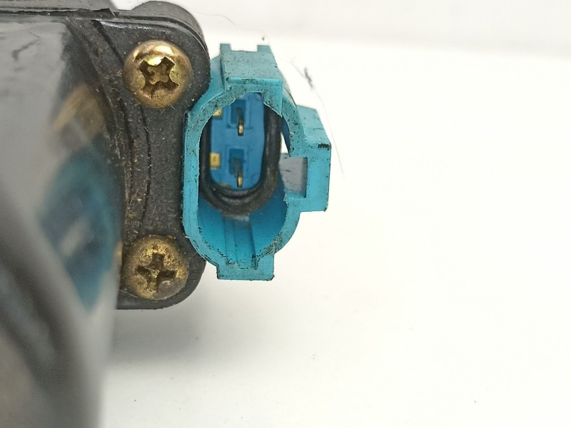 Recambio de elevalunas delantero derecho para daewoo tacuma 1.6 g (g-a16dms) referencia OEM IAM 96261055  96261057