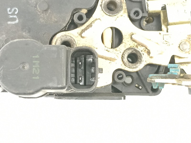 Recambio de cerradura puerta trasera izquierda para daewoo tacuma 1.6 g (g-a16dms) referencia OEM IAM 96260995  