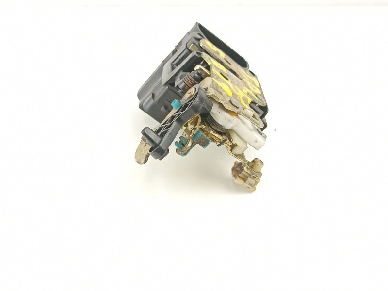 Recambio de cerradura puerta trasera derecha para daewoo tacuma 1.6 g (g-a16dms) referencia OEM IAM 96260996  